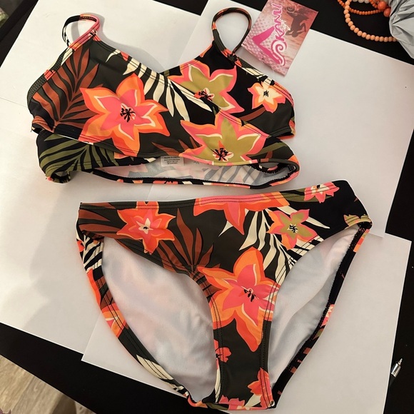 Tropical Floral Kids Swim Set - Picture 1 of 2
